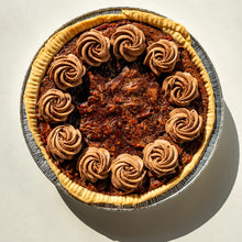 Load image into Gallery viewer, 9" Holiday Pies (PICKUP ONLY) — $40